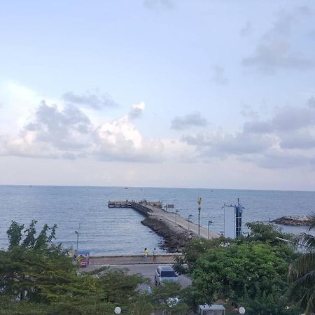 ฟ้าทะลายโจรรีสอร์ท Prachuap Khiri Khan Ngoại thất bức ảnh