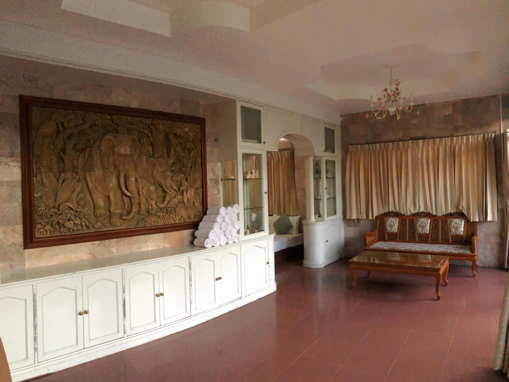 ฟ้าทะลายโจรรีสอร์ท Prachuap Khiri Khan Phòng bức ảnh