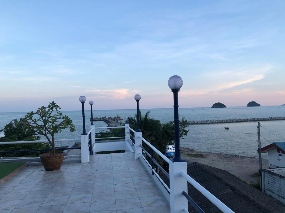 ฟ้าทะลายโจรรีสอร์ท Prachuap Khiri Khan Ngoại thất bức ảnh